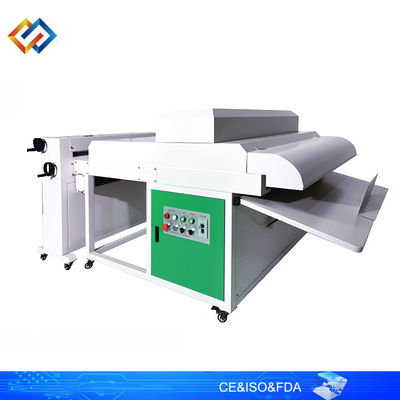 máquina de capa ULTRAVIOLETA de alta velocidad de 650m m GS-650 ultravioleta para la impresión de Digitaces