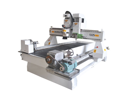 Máquina del router del CNC de madera de gabinete que talla torno rotatorio del CNC